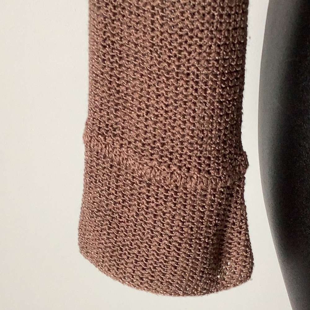 LAURA PETITES |Cropped Sweater - Picture 10 of 14